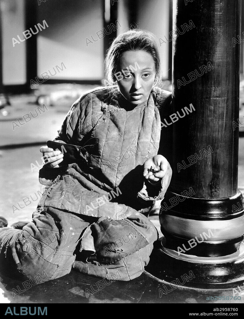 LUISE RAINER in THE GOOD EARTH, 1937, unter der Regie von SIDNEY FRANKLIN. Copyright M.G.M.