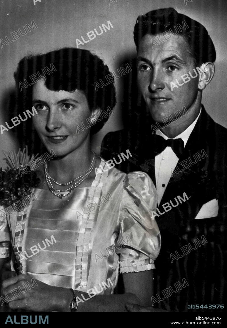 Nola and James Powell, duo pianists, winners of the Lever £1000 ***** 1952, who will feature as guest artists providing musical ***** during the forthcoming J.C. Williamsons Production "Seagulls Over ***** Sorrento". "Seagulls" will open at Sydney's Theatre Royal on 29th January. January 9, 1953. (Photo by Scott Polkinghorne).