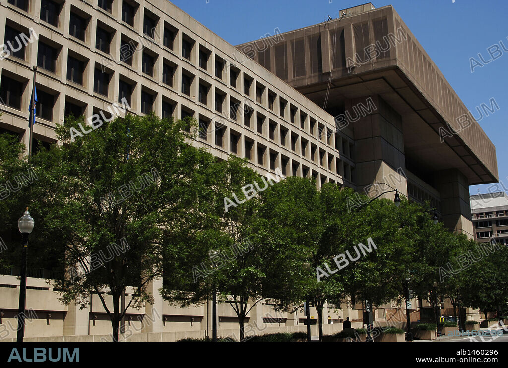 SEDE del F. B. I. (FEDERAL BUREAU OF INVESTIGATION). Vista del exterior. WASHINGTON D. C. Distrito de Columbia. Estados Unidos.