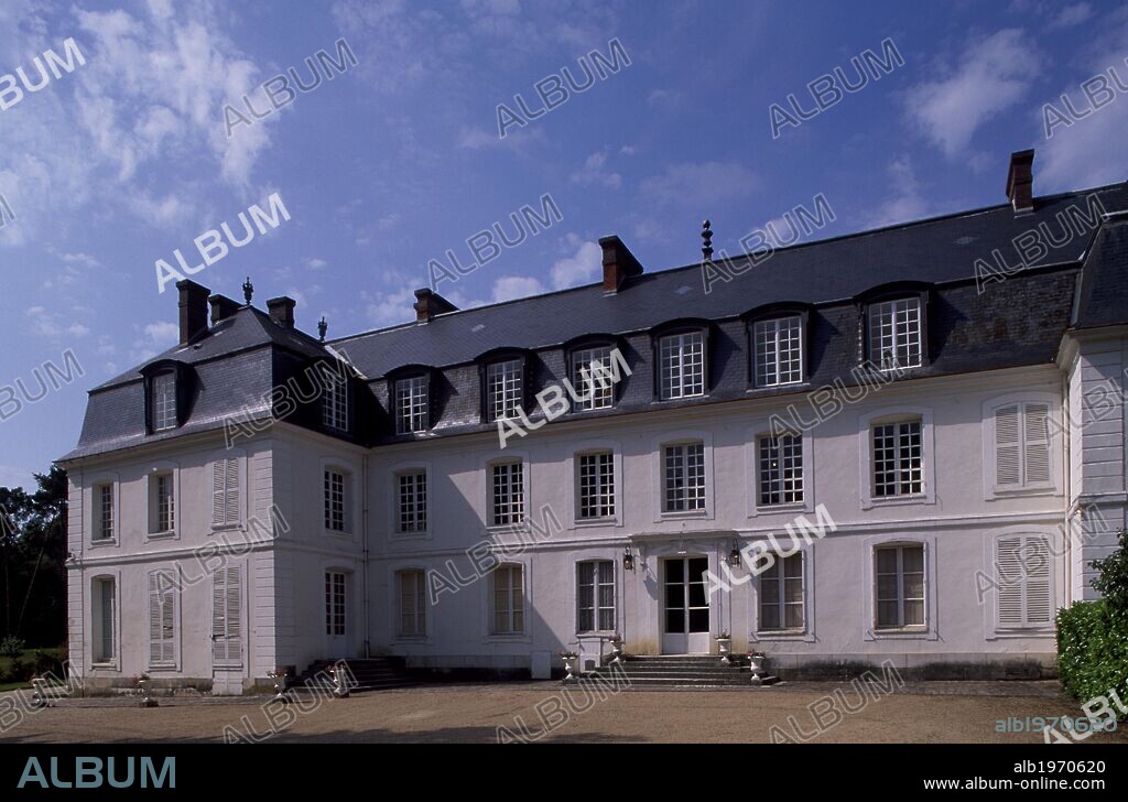 View of Chateau de Mauvieres, Saint-Forget, Ile-de-France. France, 17th-18th century.