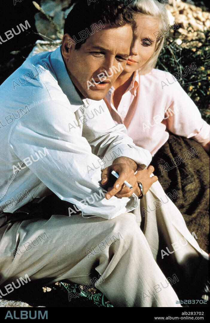 EVA MARIE SAINT und PAUL NEWMAN in EXODUS, 1960, unter der Regie von OTTO PREMINGER. Copyright UNITED ARTISTS.