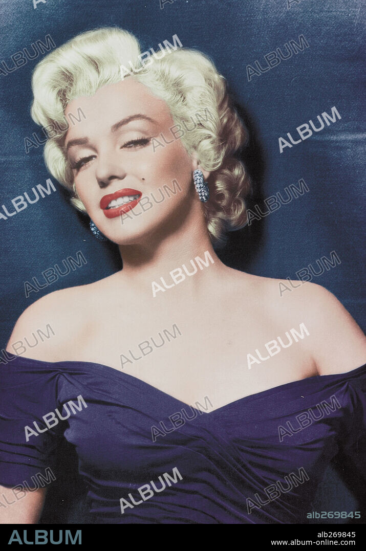 NORMA JEAN BAKER. MARILYN MONROE. 1953