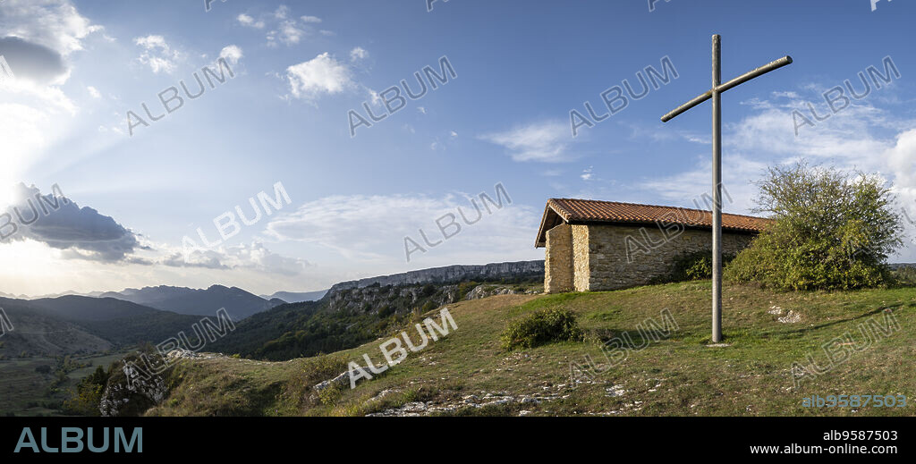 ermita de San Lorenzo, Parque Natural de Valderejo , municipio de Valdegovía, Alava, País Vasco, Spain.