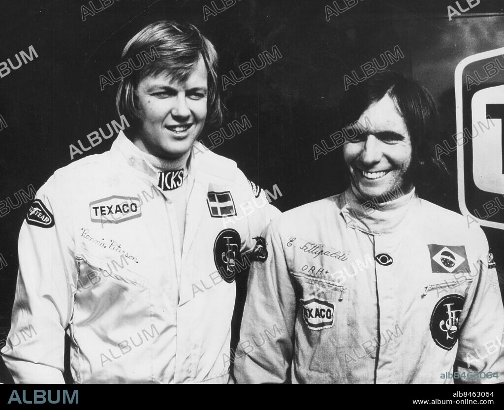 ANDERSTORP 19730617 . Racerföraren Ronnie Peterson tillsammans med kollegan Emerson Fittipaldi.. Foto Leif R. Jansson / SCANPIX Code 50020.