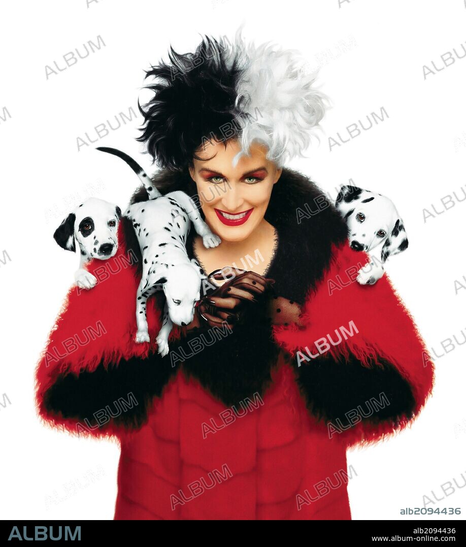 GLENN CLOSE in 101 DALMATIANS, 1996, directed by STEPHEN HEREK. Copyright WALT DISNEY PRODUCTIONS.