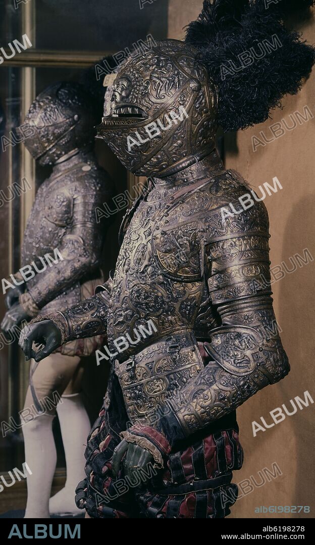 LUCIO PICCININO (S XVI). ARMADURA DE FELIPE III DE NINO - SIGLO XVI.