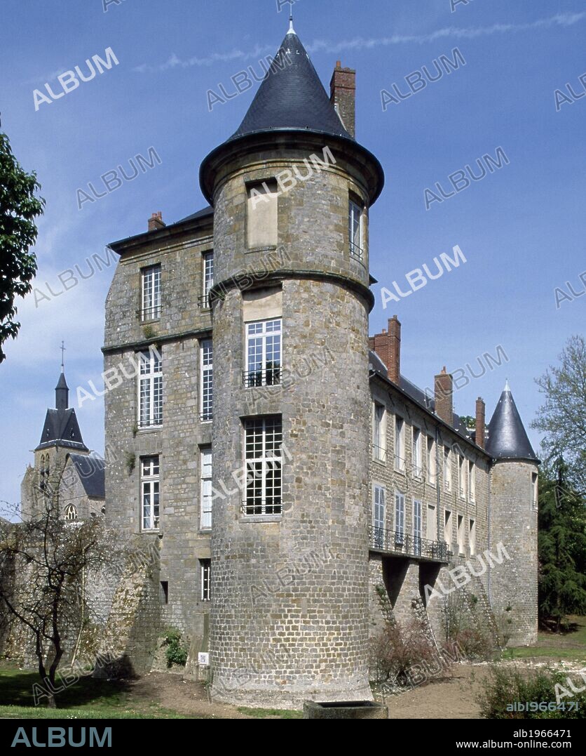 View of Chateau de La Motte Nangis, Nangis, Ile-de-France. France, 15th century.