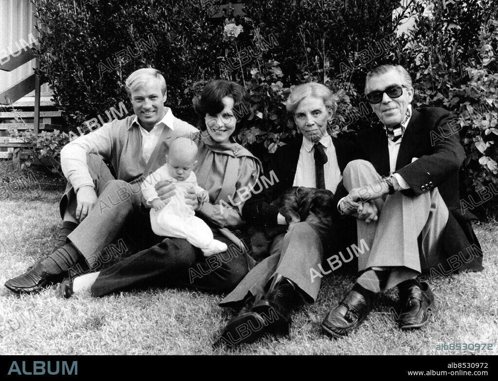 Båstad 1983-09-08. Christian Bernadotte med hustrun Marianne och dottern Christina samt Kerstin och Carl Johan Bernadotte. Foto: Anders Holmström / SvD / TT / kod 12014.