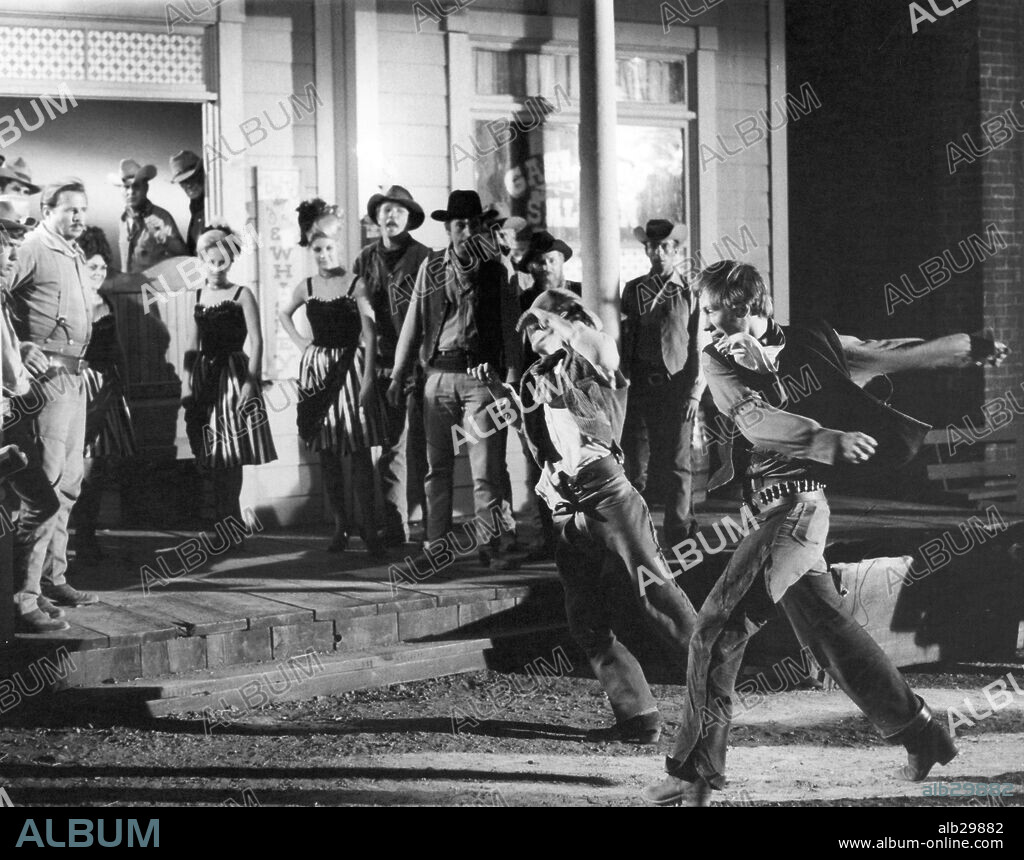 DAVID CARRADINE in YOUNG BILLY YOUNG, 1969, directed by BURT KENNEDY. Copyright UNITED ARTISTS.