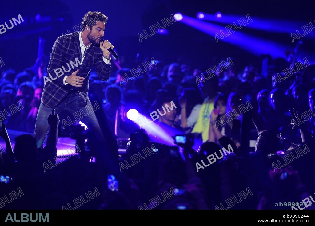 David Bisbal bei den Los 40 Principales Awards 2014 im Barclaycard Center. Madrid, 12.12.2014 Foto:xDyDxFotografosx/xFuturexImage. David Bisbal at the Los 40 Principales Awards 2014 in Barclaycard Center Madrid 12 12 2014 Photo.