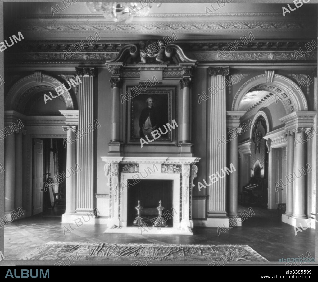 FRANCES BENJAMIN JOHNSTON. Whitemarsh Hall, Edward Townsend Stotesbury house, Wyndmoor, Pennsylvania, 1922 or 1923. House architecture: Horace Trumbauer, completed 1922. Terrace Landscape: Jacques-Auguste-Henri Gre´ber.