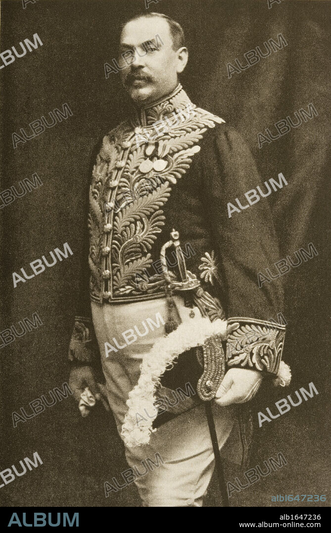 Louis Botha 1862-1919 South African Statesman & General. First President of South Africa. From photograph by Langfier Ltd.