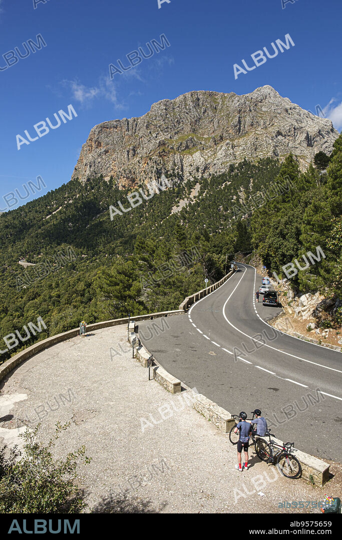 mirador de Monnaber, carretera del Puig Major, Fornalutx, Mallorca, Balearic Islands, Spain.