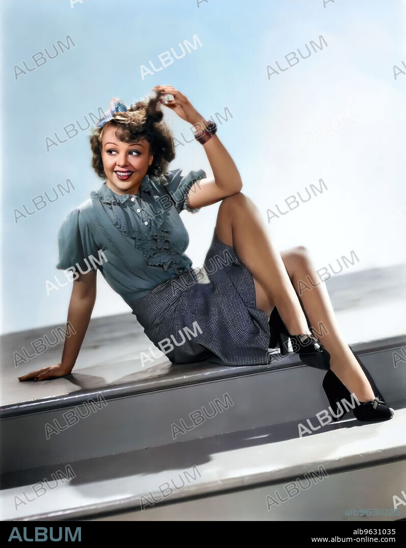 IRIS ADRIAN in MEET THE WILDCAT, 1940, directed by ARTHUR LUBIN. Copyright UNIVERSAL PICTURES.