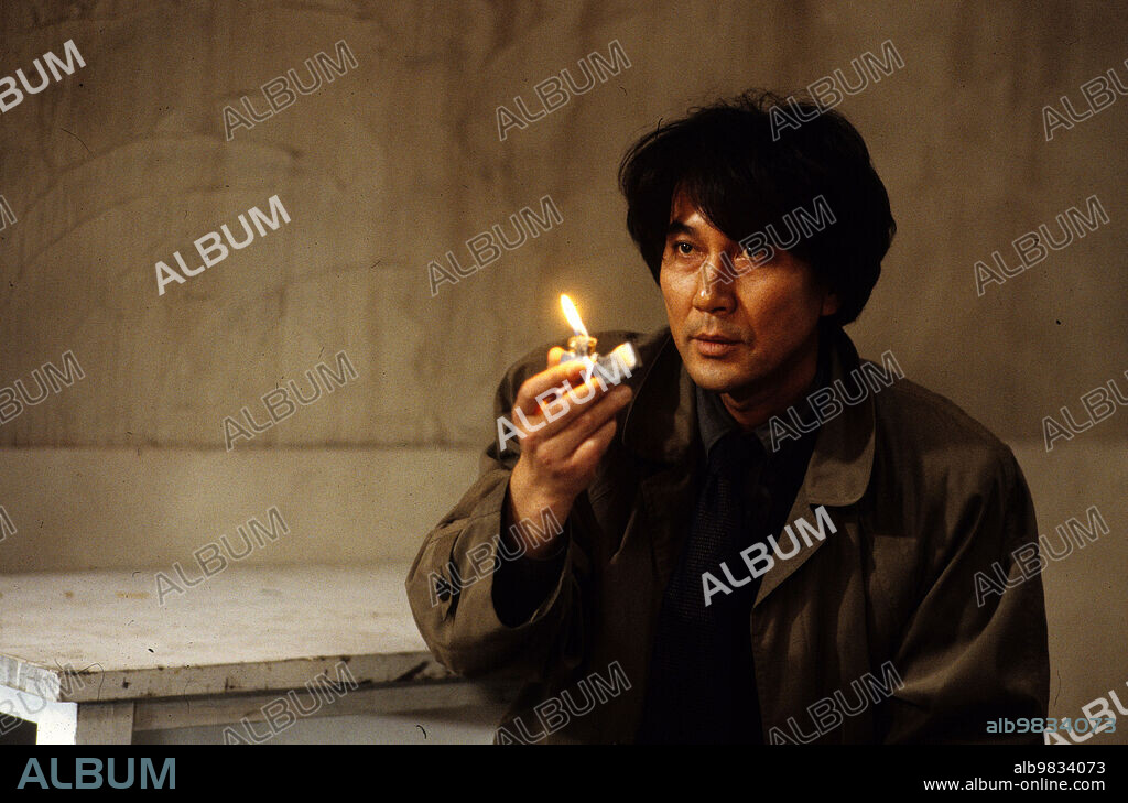 KOJI YAKUSHO in CURE, 1997 (KYUA), directed by KIYOSHI KUROSAWA. Copyright Code Red / Daiei Studios.