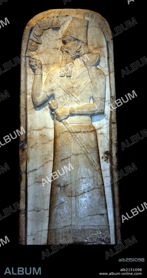 Stele of Shamshi- Adad V (823-811 BC). Assyrian, about 514 BC From Nimrud, Temple of Nabu. (Photo by: Universal History Archive/UIG via Getty Images).