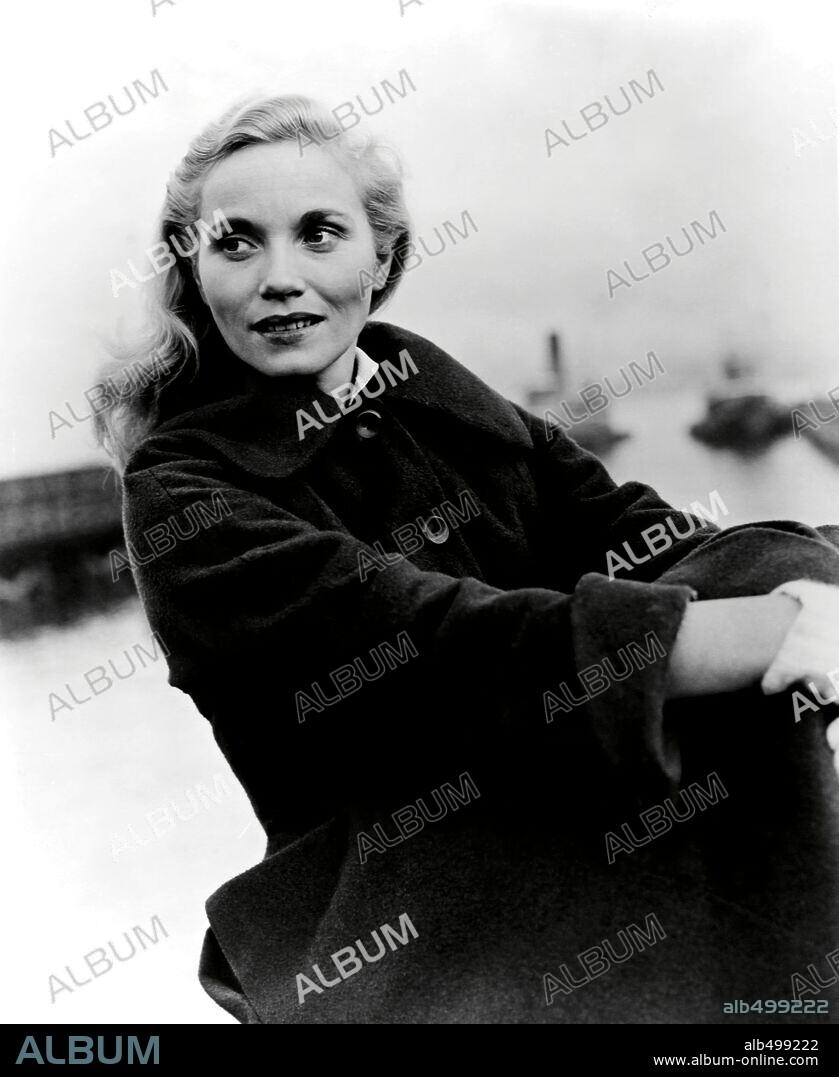 EVA MARIE SAINT in ON THE WATERFRONT, 1954, unter der Regie von ELIA KAZAN. Copyright COLUMBIA PICTURES.