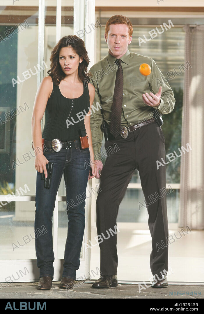 DAMIAN LEWIS and SARAH SHAHI in LIFE, 2007. Copyright NBC.