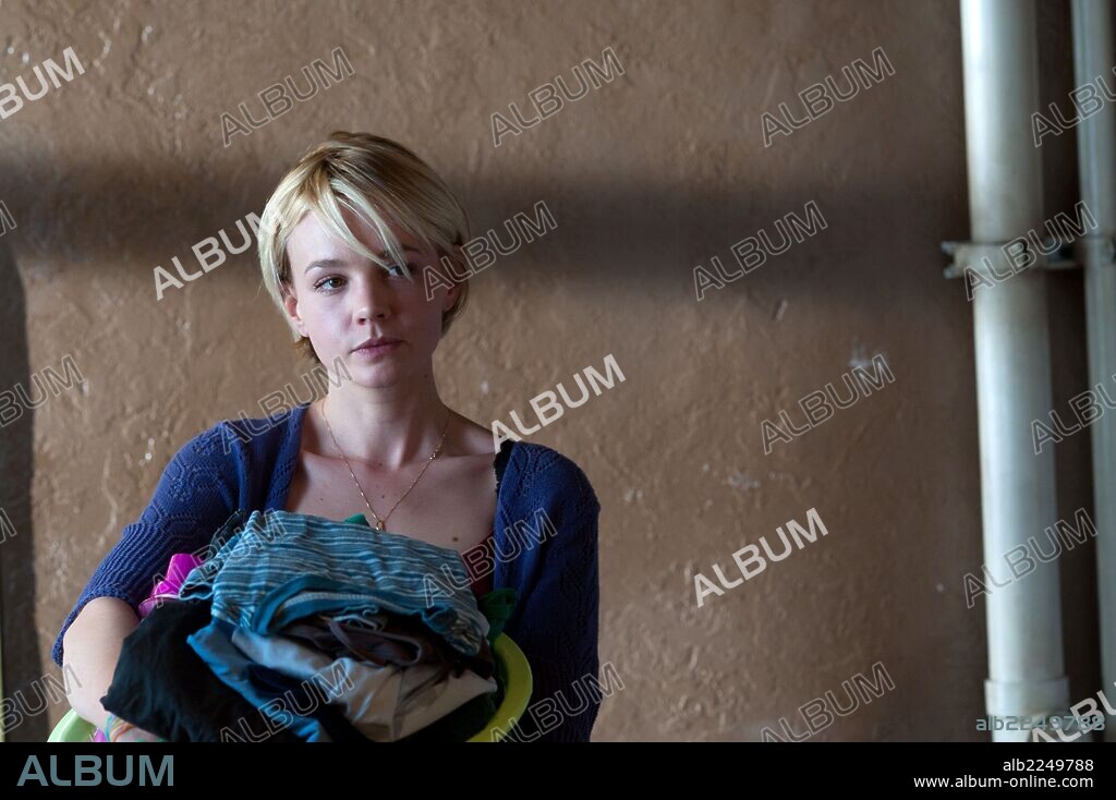CAREY MULLIGAN en DRIVE, 2011, dirigida por NICOLAS WINDING REFN. Copyright BOLD FILMS.