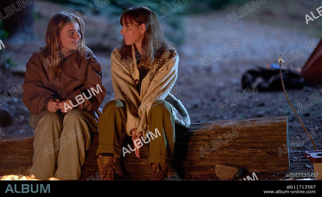 AUBREY PLAZA dans MON FUTUR MOI, 2024 (MY OLD ASS), réalisé par MEGAN PARK. Copyright Indian Paintbrush / LuckyChap Entertainment / Scythia Films.