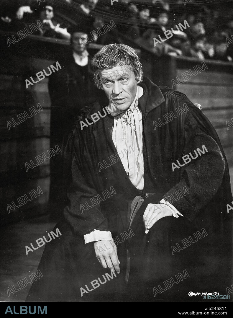 PAUL SCOFIELD in A MAN FOR ALL SEASONS, 1966, directed by FRED ZINNEMANN. Copyright COLUMBIA PICTURES.