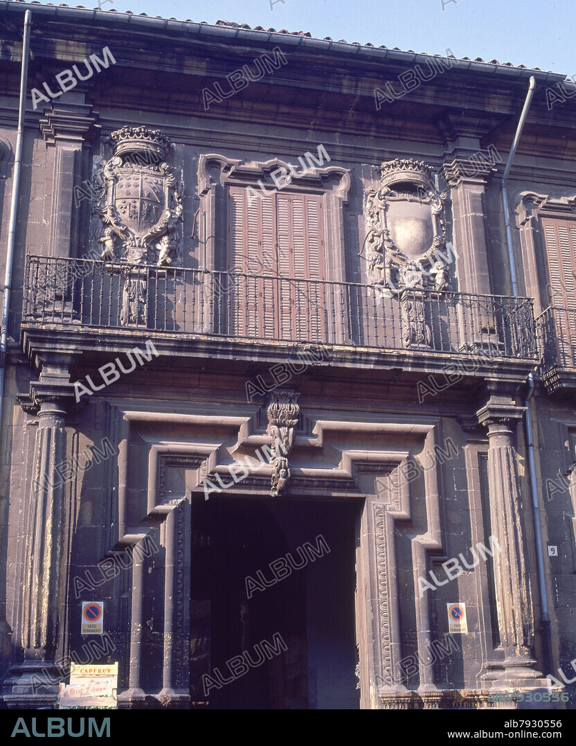 FRANCISCO DE LA RIVA LADRON DE GUEVERA (1686-1741). PALACIO DEL MARQUES DE SAN FELIZ S XVIII.