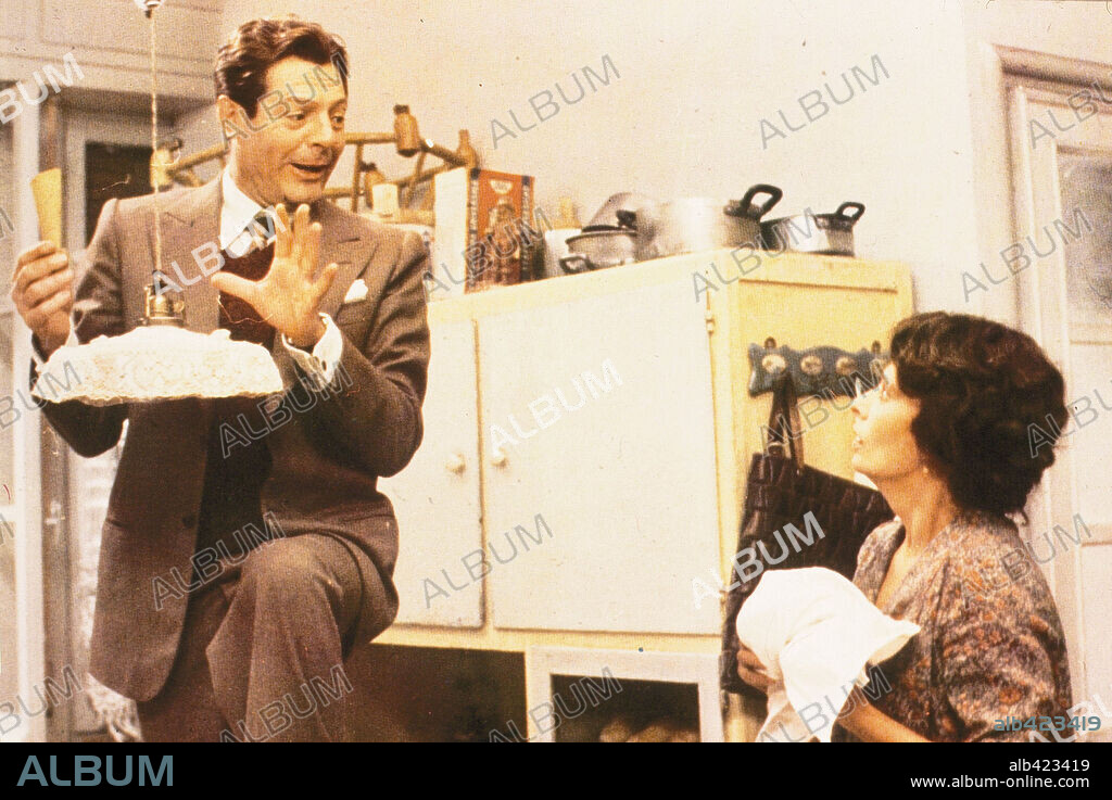 MARCELLO MASTROIANNI et SOPHIA LOREN dans UNA GIORNATA PARTICOLARE, 1977, réalisé par ETTORE SCOLA.