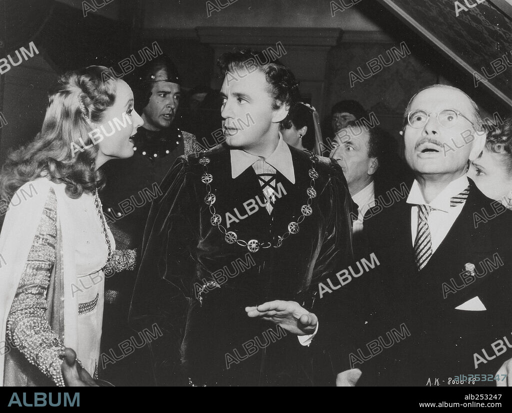 CAROLE LOMBARD und JACK BENNY in SEIN ODER NICHTSEIN - HEIL HAMLET, 1942 (TO BE OR NOT TO BE), unter der Regie von ERNST LUBITSCH. Copyright UNITED ARTISTS.