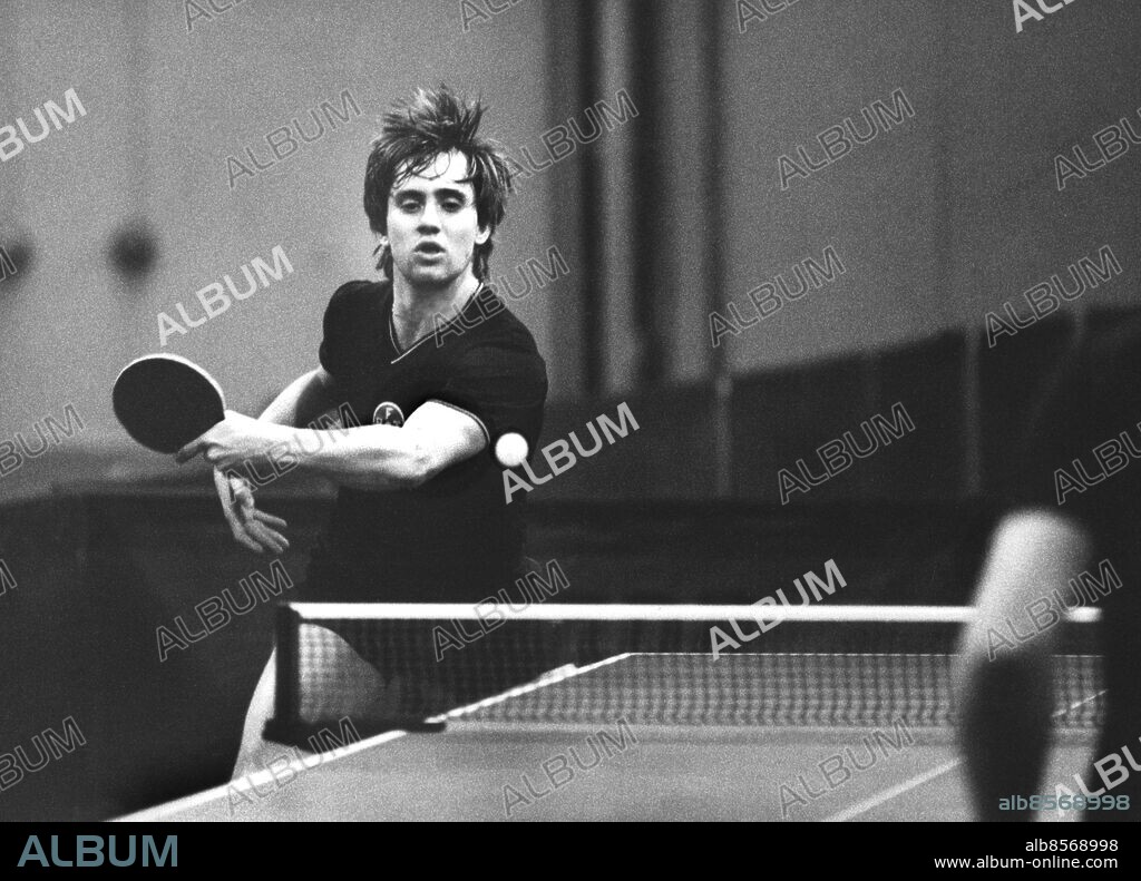 ©SCANPIX SWEDEN, 1971.. Stellan Bengtsson, bordtennis.. Bragdguldmedaljör för sin VM-seger i singel i Nagoya, Japan.. Foto: Scanpix. Code: 20360.