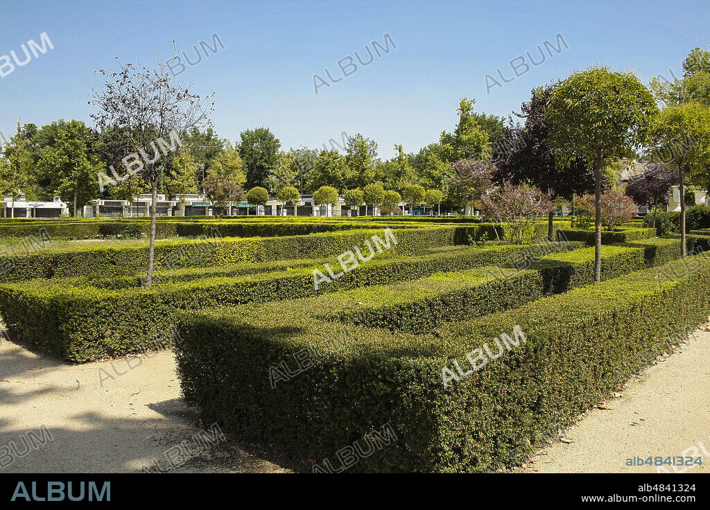 Aranjuez, Comunidad de Madrid, Spain, Europe. Garden of Isabel II (Jardin de Isabel II). Garden dedicated to Isabel II, queen of Spain.