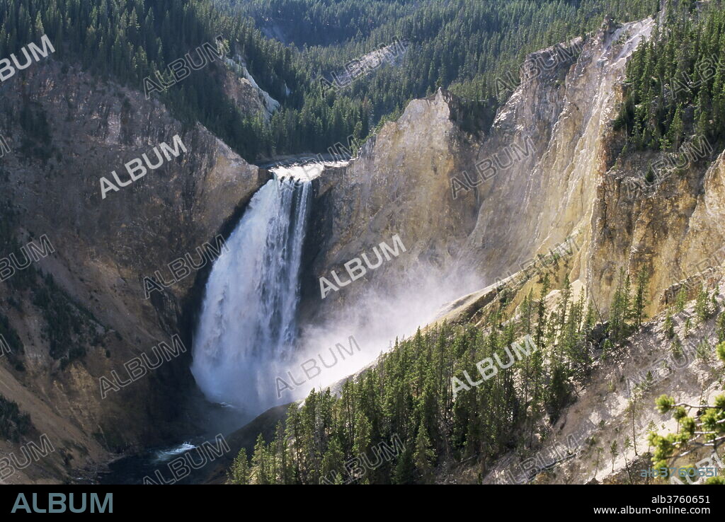 Grand Canyon, Yellowstone National Park, UNESCO World Heritage Site, Wyoming, United States of America, North America.