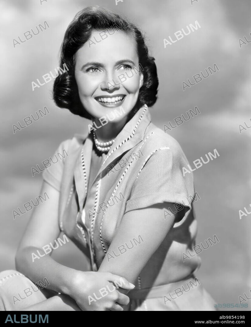 TERESA WRIGHT.