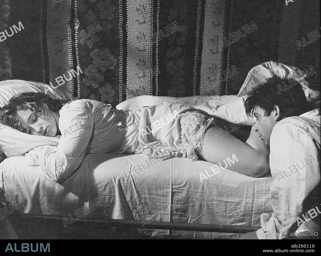 COCHI PONZONI and ELEONORA GIORGI in DOG'S HEART, 1976 (CUORE DI CANE), directed by ALBERTO LATTUADA.
