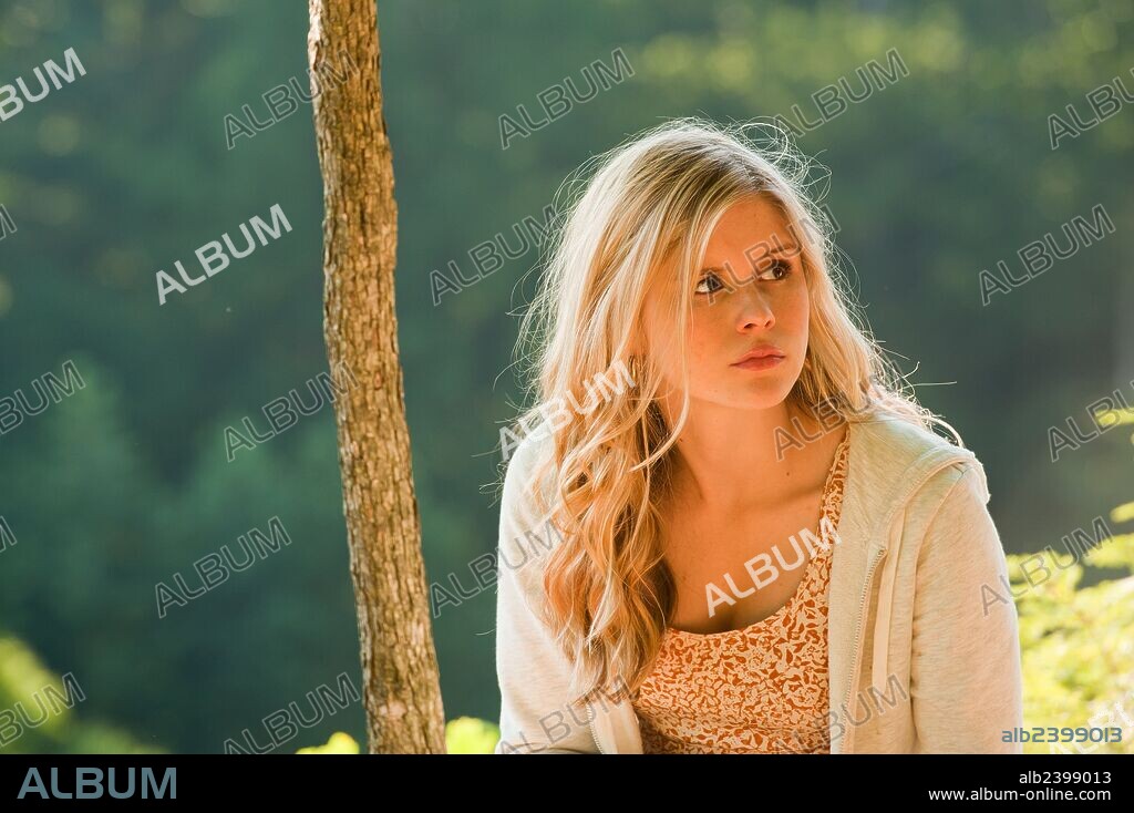 ERIN MORIARTY in THE KINGS OF SUMMER, 2014, unter der Regie von JORDAN VOGT-ROBERTS. Copyright BIG BEACH FILMS/LOW SPARK FILMS.