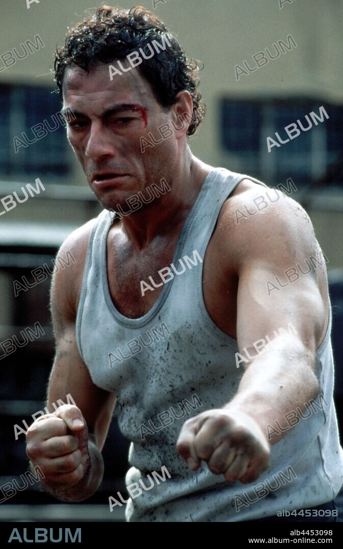 JEAN-CLAUDE VAN DAMME en SALVAJE, 2003 (IN HELL), dirigida por RINGO LAM. Copyright MILLENIUM FILMS/777 FILM GROUP.