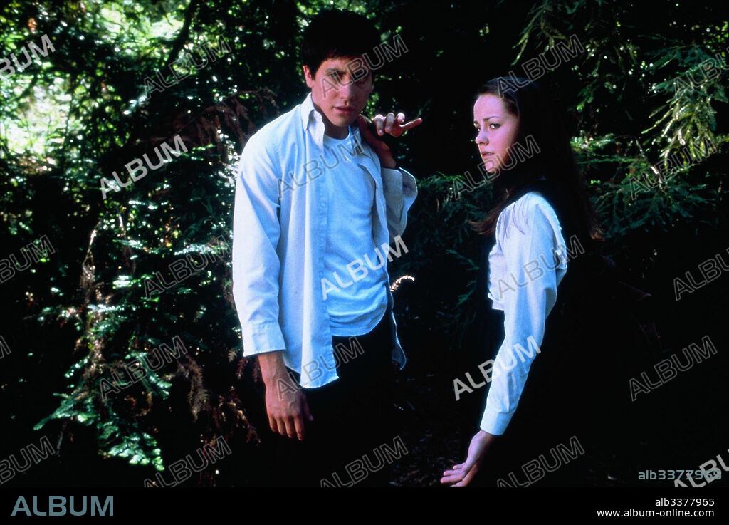 JAKE GYLLENHAAL et JENA MALONE dans DONNIE DARKO, 2001, réalisé par RICHARD KELLY. Copyright ADAM FIELDS PRODUCTIONS/FLOWER FILMS/GAYLORD FILMS/PANDORA.