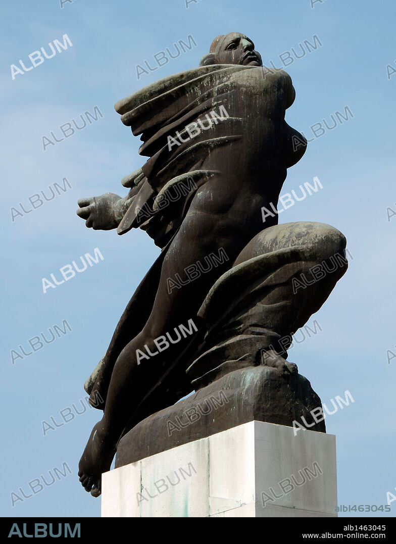Monumento de Gratitud a Francia, 1939, en agradecimiento a los soldados franceses muertos en la Primera Guerra Mundial. Estatua obra de Ivan Mestrovic (1883-1962). Parque Veliki Kalemegdan. Belgrado. República de Serbia.