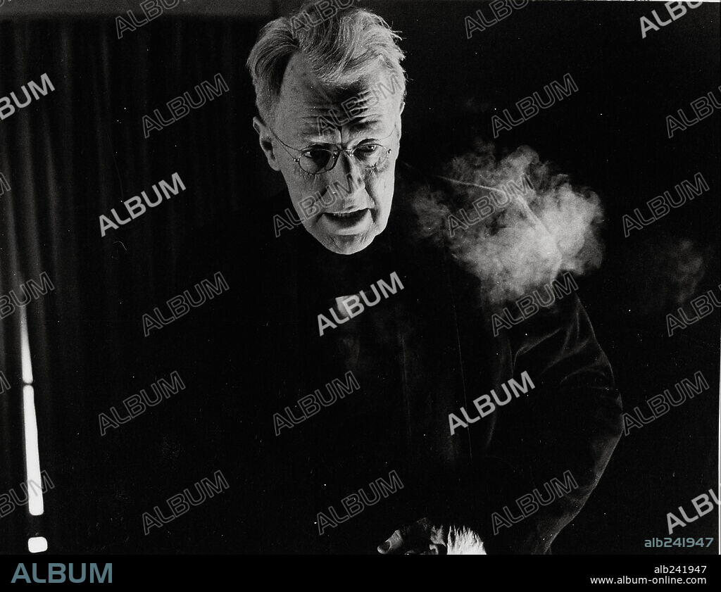 MAX VON SYDOW dans L' EXORCISTE - VERSION INTÉGRALE, 1973 (THE EXORCIST), réalisé par WILLIAM FRIEDKIN. Copyright Warner Bros./Hoya Productions.