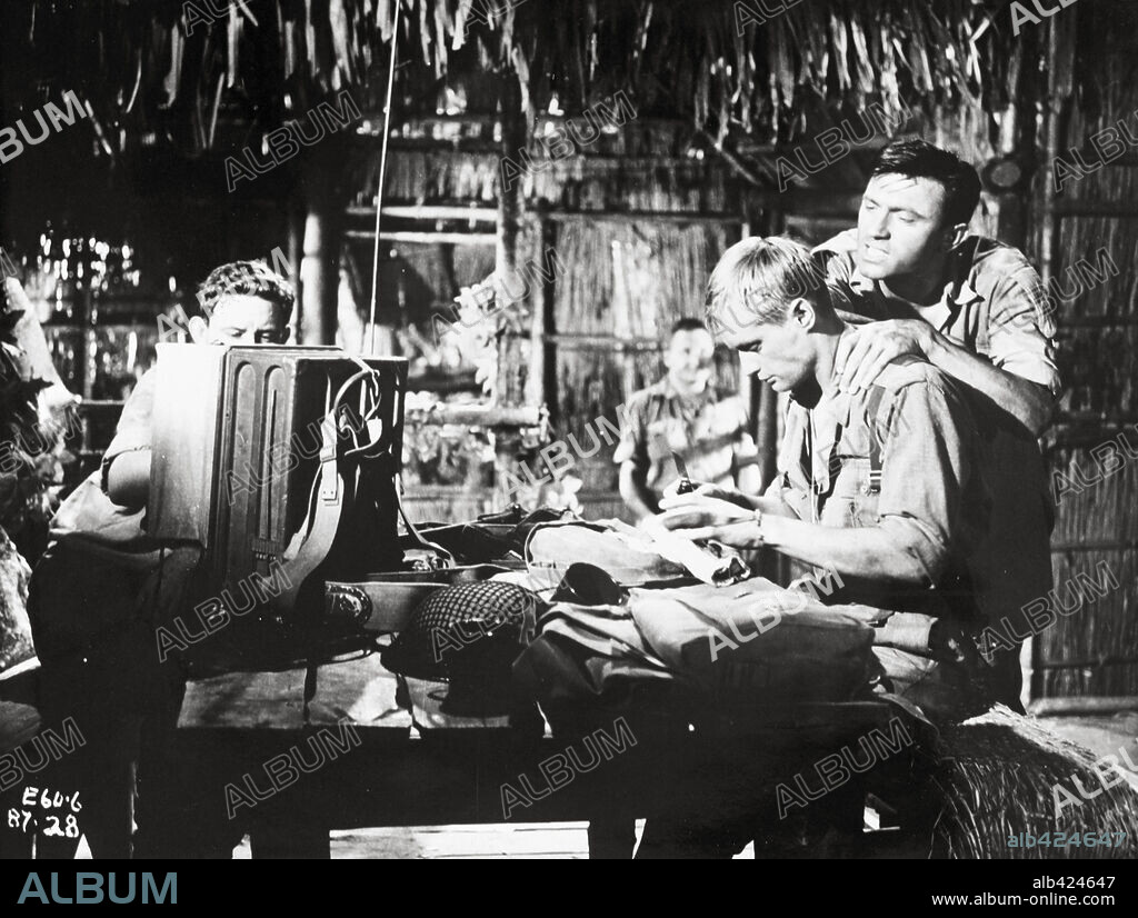 DAVID McCALLUM and LAURENCE HARVEY in JUNGLE FIGHTERS, 1961 (THE LONG AND THE SHORT AND THE TALL), directed by LESLIE NORMAN. Copyright ABP/MICHAEL BALCON.