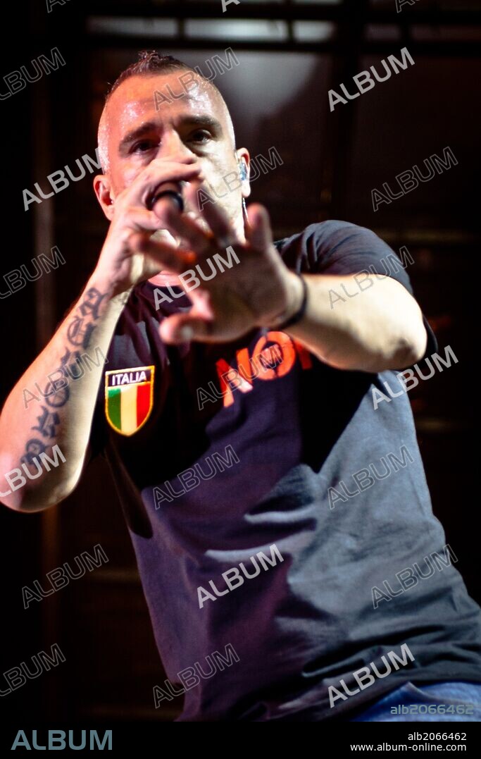 Apr 03, 2013 - Bologna, Italy - Singer EROS RAMAZZOTTI live during the Noi world Tour 2013. 03/04/2013