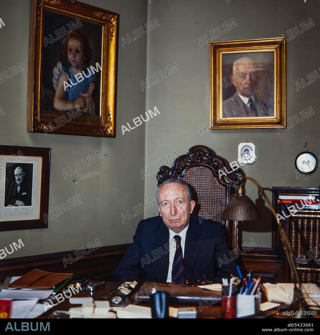 Retrato del economista catalán Salvador Millet i Bel. Años 80.