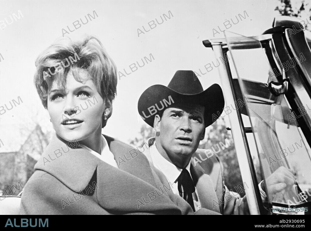 JAMES GARNER and LEE REMICK in THE WHEELER DEALERS, 1963, directed by ARTHUR HILLER. Copyright M.G.M.