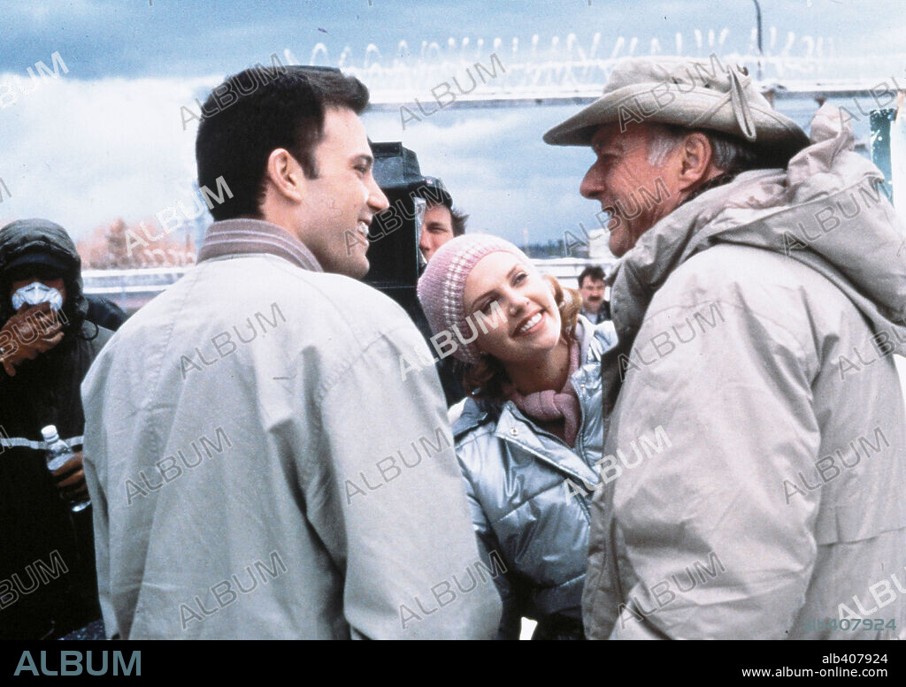 BEN AFFLECK, CHARLIZE THERON and JOHN FRANKENHEIMER in REINDEER GAMES, 2000, directed by JOHN FRANKENHEIMER. Copyright MIRAMAX.
