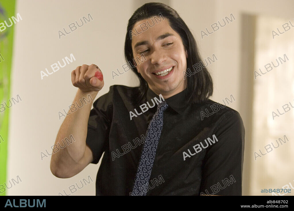 JUSTIN LONG in THE BREAK-UP, 2006, directed by PEYTON REED. Copyright UNIVERSAL PICTURES / MOSELEY, MELISSA.