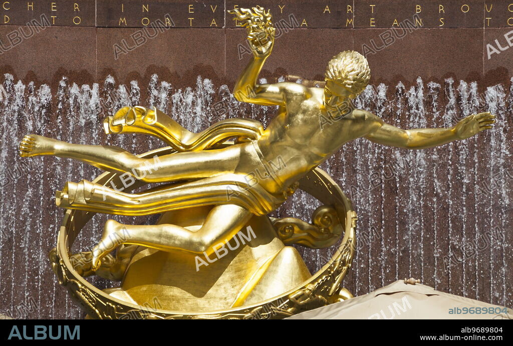 Prometheus statue, Rockefeller Center Plaza, Manhattan, New York City, New York, USA.