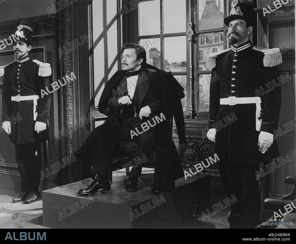 JAMES MASON en MADAME BOVARY, 1949, dirigida por VINCENTE MINNELLI. Copyright M.G.M.