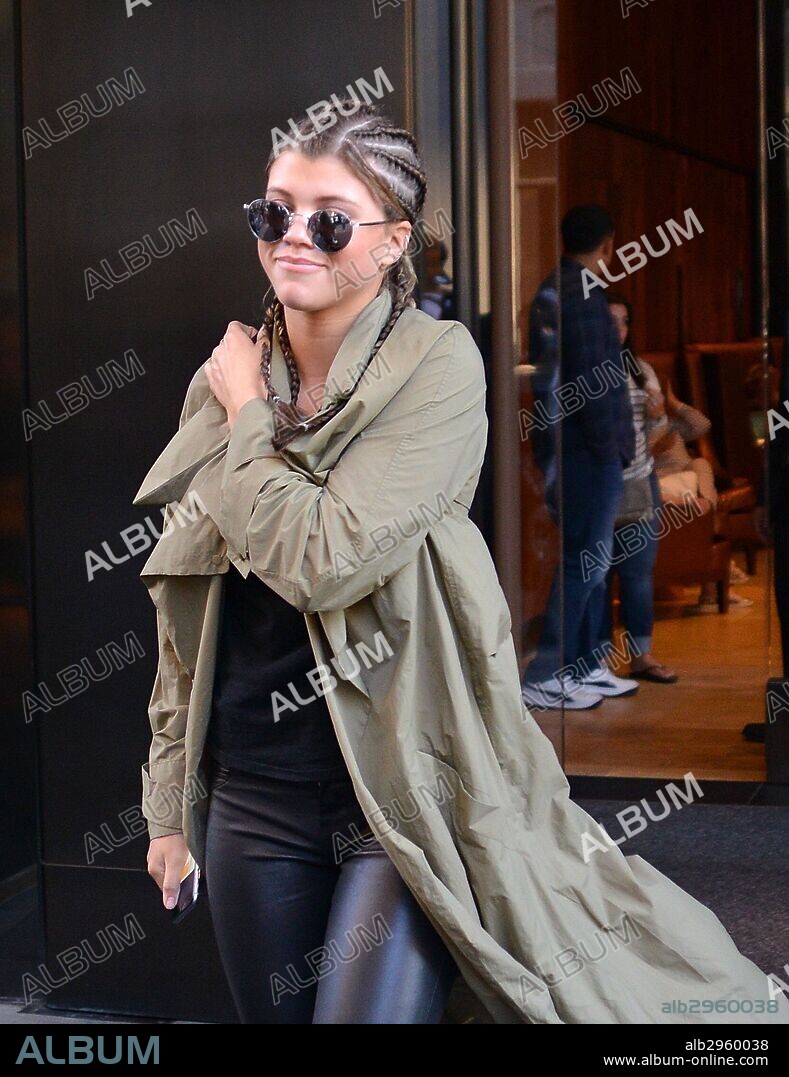 Sept. 14, 2015 - New York City, NY, USA - Sofia Richie (daughter of Lionel Richie) out in Soho on September 14 2015 in New York City. 14/09/2015
