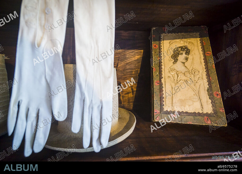 Dressing room, Sa Granja, house museum, Esporlas, Mallorca, Balearic Islands, Spain, Europe.