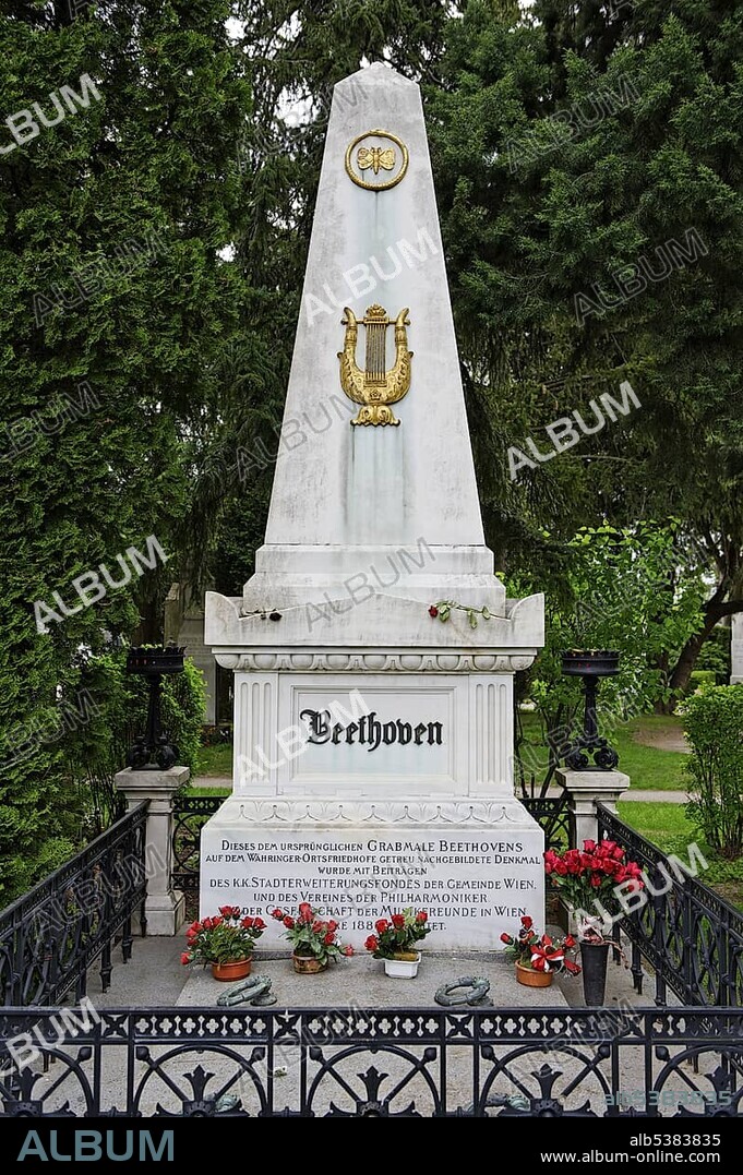 Grave of Ludwig van Beethoven, Wiener Zentralfriedhof, Vienna's central cemetery, honorary grave, Vienna, Austria, Europe.