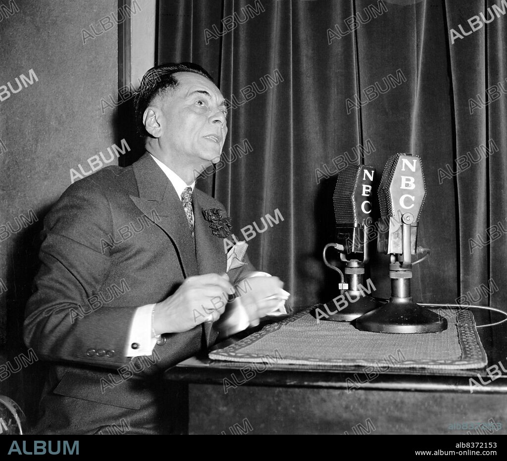 Manuel Luis Quezon y Molina (August 19, 1878 August 1, 1944) was a notable Philippine statesman, soldier, and politician. He was a Spanish Filipino, his parents were both Spanish Mestizos.<br/><br/>. He served as president of the Commonwealth of the Philippines from 1935 to 1944. He was the first Filipino to head a government of the Philippines, and is considered to have been the second president of the Philippines, after Emilio Aguinaldo (18971901).